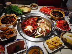 -喜悦小串丹东小黄牛海鲜烧烤大排档(民主广场店)