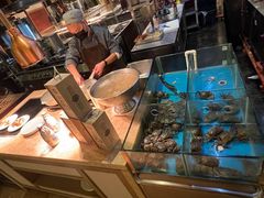 -大中华希尔顿酒店-念自助餐·嗨啤·小龙虾