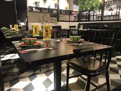 -8锅臭臭锅·正宗台湾小火锅(中心五路店)
