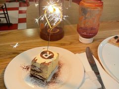 -城市大道红炉披萨烘焙坊