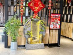 -小三峡食府(西五路店)