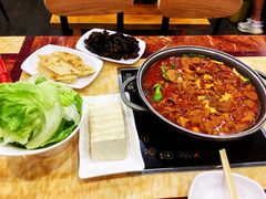 -彭记铁锅肥肠(东四总店)
