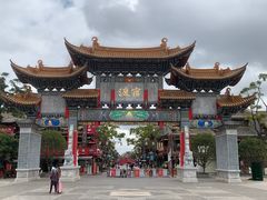 -眼镜粑粑