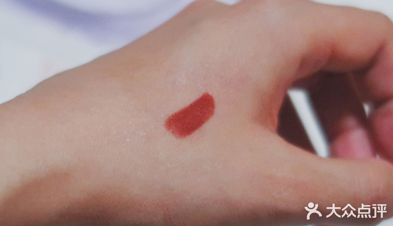 黄皮无滤镜｜土棕爱好者唇膏笔试色