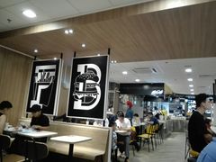 大堂-麦当劳(华融店)