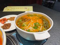 花溪牛肉粉-不老溪贵州菜(广安门总店)