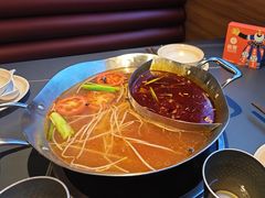 -由衷贵州酸汤牛肉火锅(新桥店)