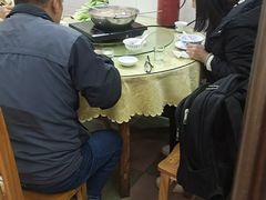 -始于2011柳周农家菜沙田柚美食店(东大街店)