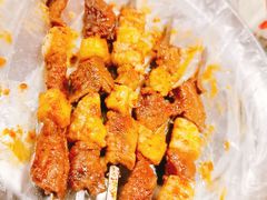 -布尔津河堤夜市