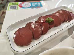 -洪氏嗨捞·广东猪肚鸡·椰子鸡火锅(西咸万象城店)