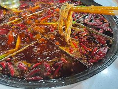 -正贰捌经重庆老火锅(建设路店)
