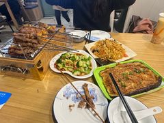 -烤满分·东北烧烤(首经贸店)