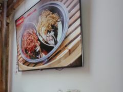 -阿瓦山寨·湘菜现炒·剁椒鱼头王(咸阳总店)