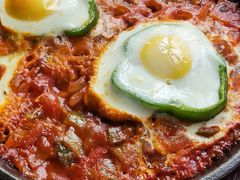 Shakshuka&nbsp;Eggs&nbsp;铁板沙苏卡鸡蛋-La Medina餐厅(亮马河南路店)