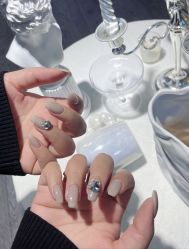 -HUII NAIL绘京美甲美睫会馆