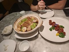 府城把子肉四兄弟-城南往事·鲁菜·烤鸭(世茂宽厚里·大明湖店)