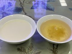 -渝之汇牛肉豌杂面