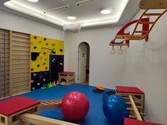 -绿城奇妙园双语日托(华茂悦峰园区)