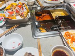-海底捞火锅(金山百联店)