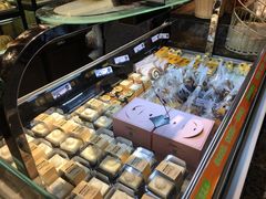 -TOUCH泰奇(奉贤宝龙城市广场店)
