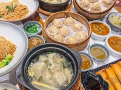 -馋三尺蟹粉小笼(人民广场店)