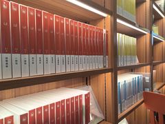 -外研书店(北京外国语大学西校区北外国际大厦店)