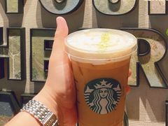 冰星巴克山茶花漾拿铁-星巴克(宜兴万达店)