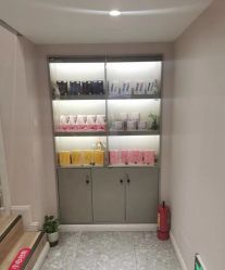 -咪咪专业脱毛连锁机构