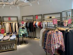 -URBAN REVIVO(北京斯普瑞斯奥特莱斯店)