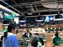 大堂-亚马逊环球美食百汇(新城吾悦广场店)