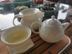 -湖畔居茶楼(湖滨店)