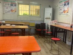 大堂-草桥清真牛肉锅贴扁食店