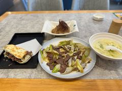 -高玛纳驴肉火烧(一世界店)