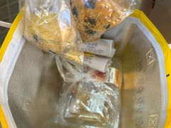 -鲍师傅糕点(江苏路店)