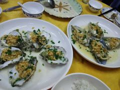 -鑫悦楼煎蟹·16年海鲜大排档
