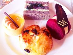 红丝绒下午茶-Salon de Ville浦江汇(上海外滩华尔道夫酒店店)