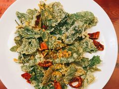 面拖桑树叶-天台徐家小吃