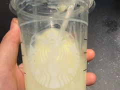 -星巴克臻选(宁波世纪东方广场店)