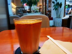 -Line 咖啡(石厦花园店)