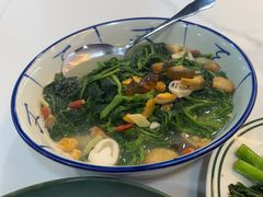 -明本湛江鸡•海鲜小厨(陈家祠店)