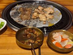 -一家东北烤肉(华大店)