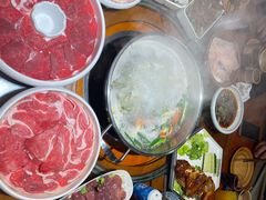 -快活林酸汤鱼鲜品火锅店(甲秀楼店)