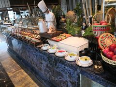 自助取餐区-美食汇自助餐厅(成都万达瑞华酒店)