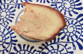 Blueberry Foie Gras Sushi