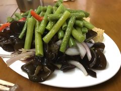 -河南占军烩面馆(中华广场店)