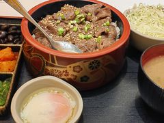-牛邸·烧肉饭(来福士店)