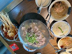 -肖四女乐山跷脚牛肉(南汇大学城生活广场店)