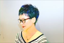 -T8 SALON