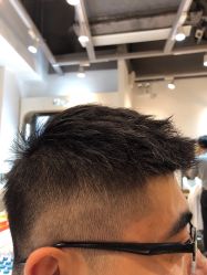 点击看大图 -曼都发型·臻选