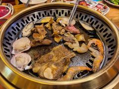 -汉江山料理级自助烤肉黑金冠(周口好吃城店)